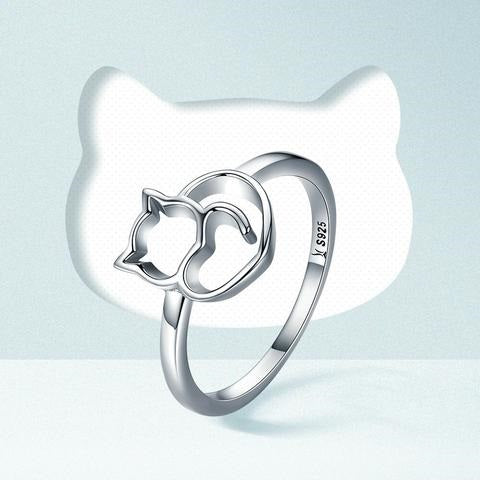 Naughty Little Cat & Heart Ring