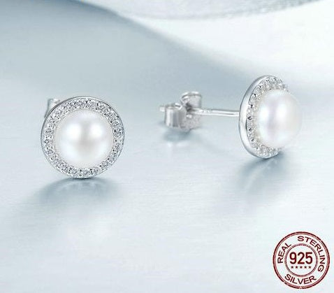 Sparkling Water Pearl Stud Earrings