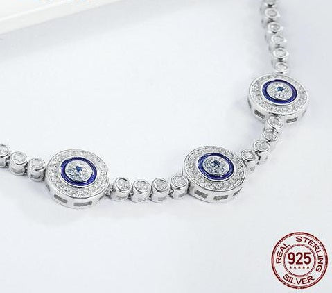 Round Blue Eyes Bracelet