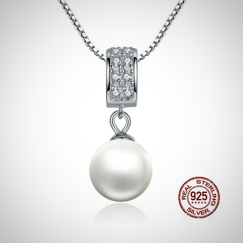 Pearl Pendant Necklace